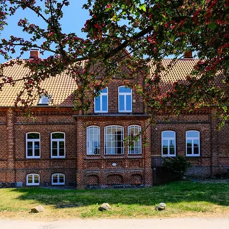 Gutshaus Poel Thorstorf